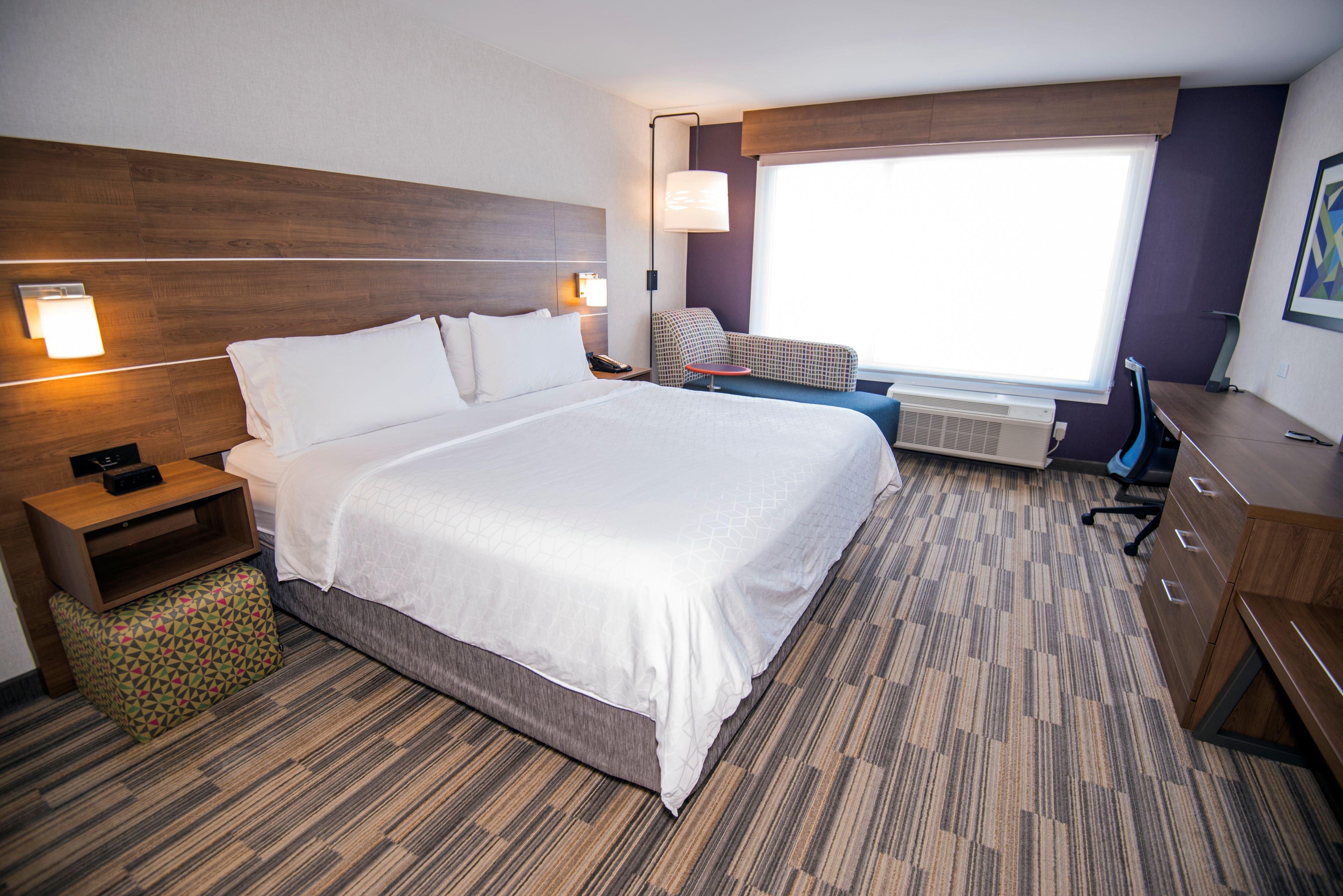Holiday Inn Express - Red Deer North By Ihg Exteriör bild