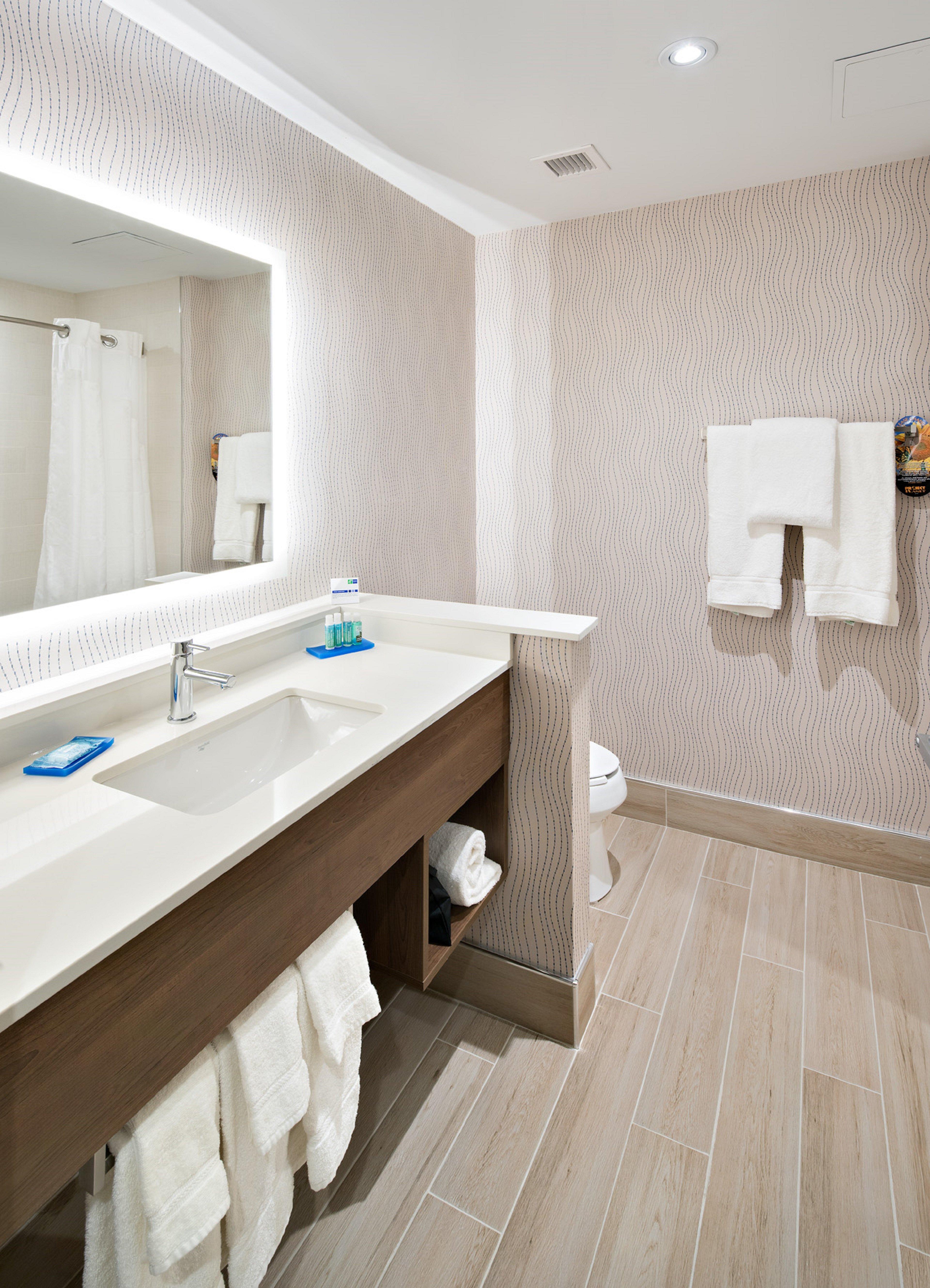 Holiday Inn Express - Red Deer North By Ihg Exteriör bild