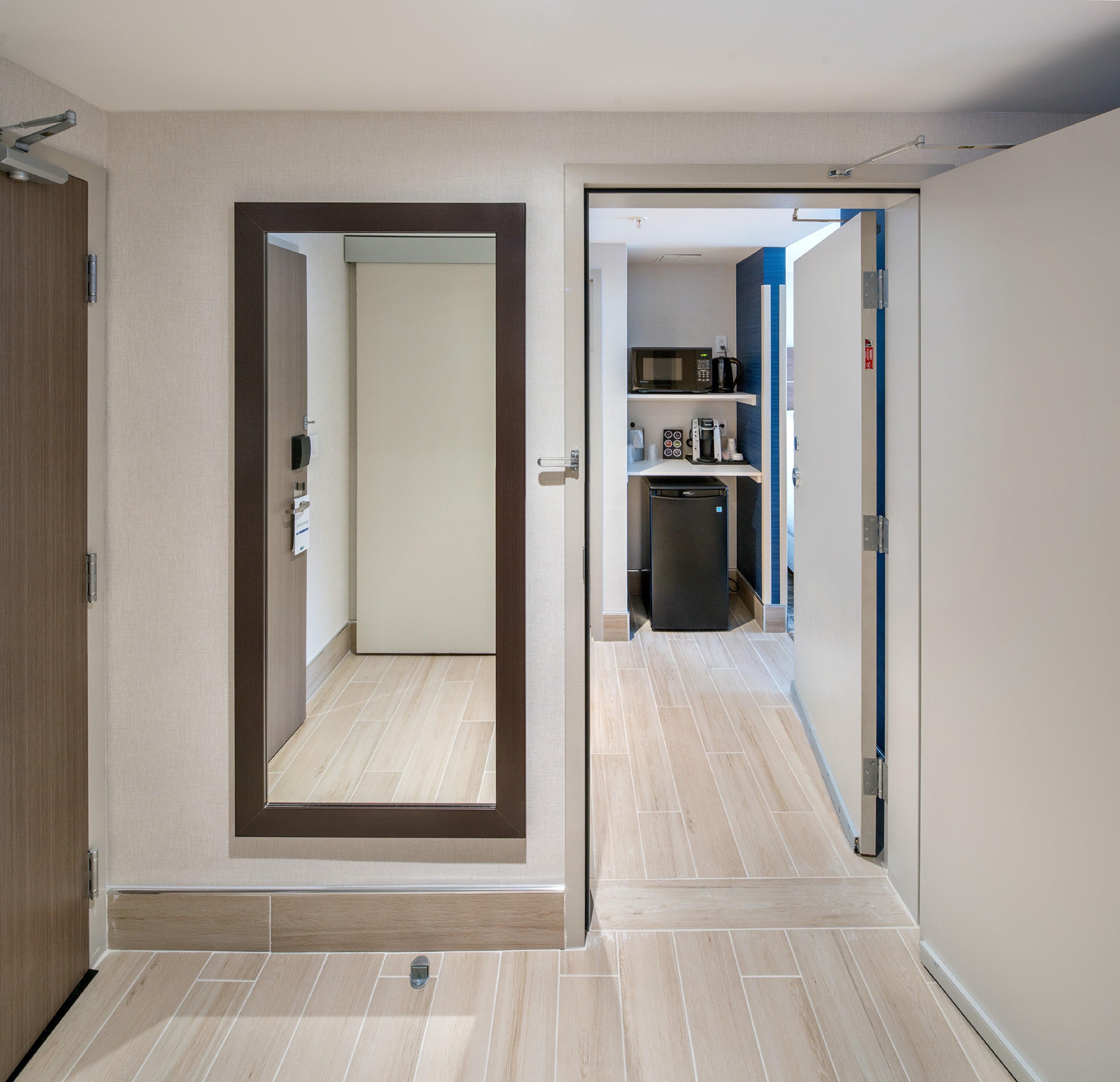 Holiday Inn Express - Red Deer North By Ihg Exteriör bild
