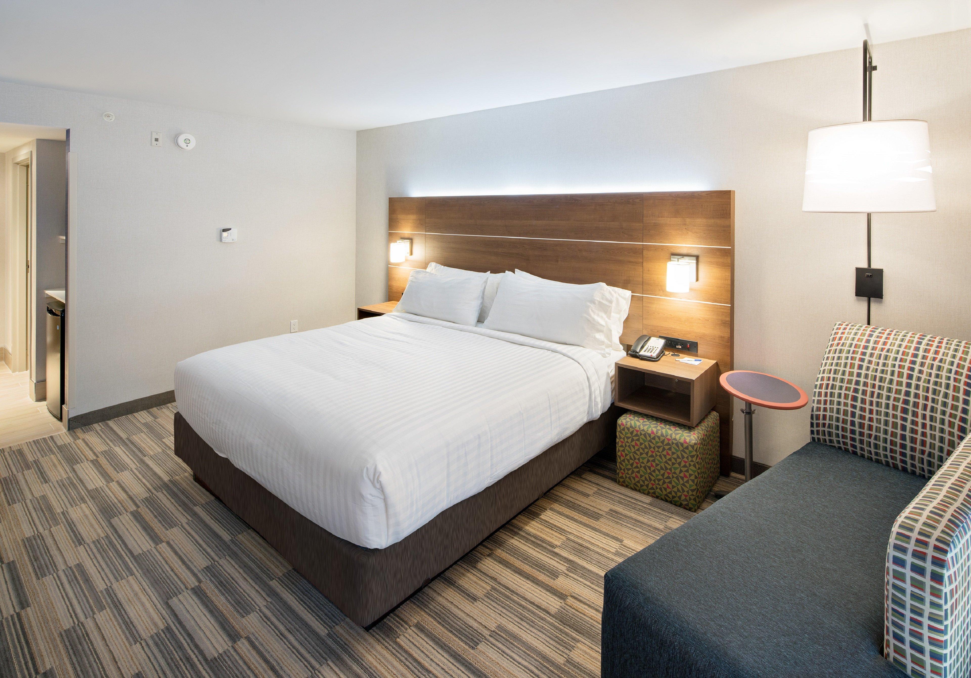 Holiday Inn Express - Red Deer North By Ihg Exteriör bild