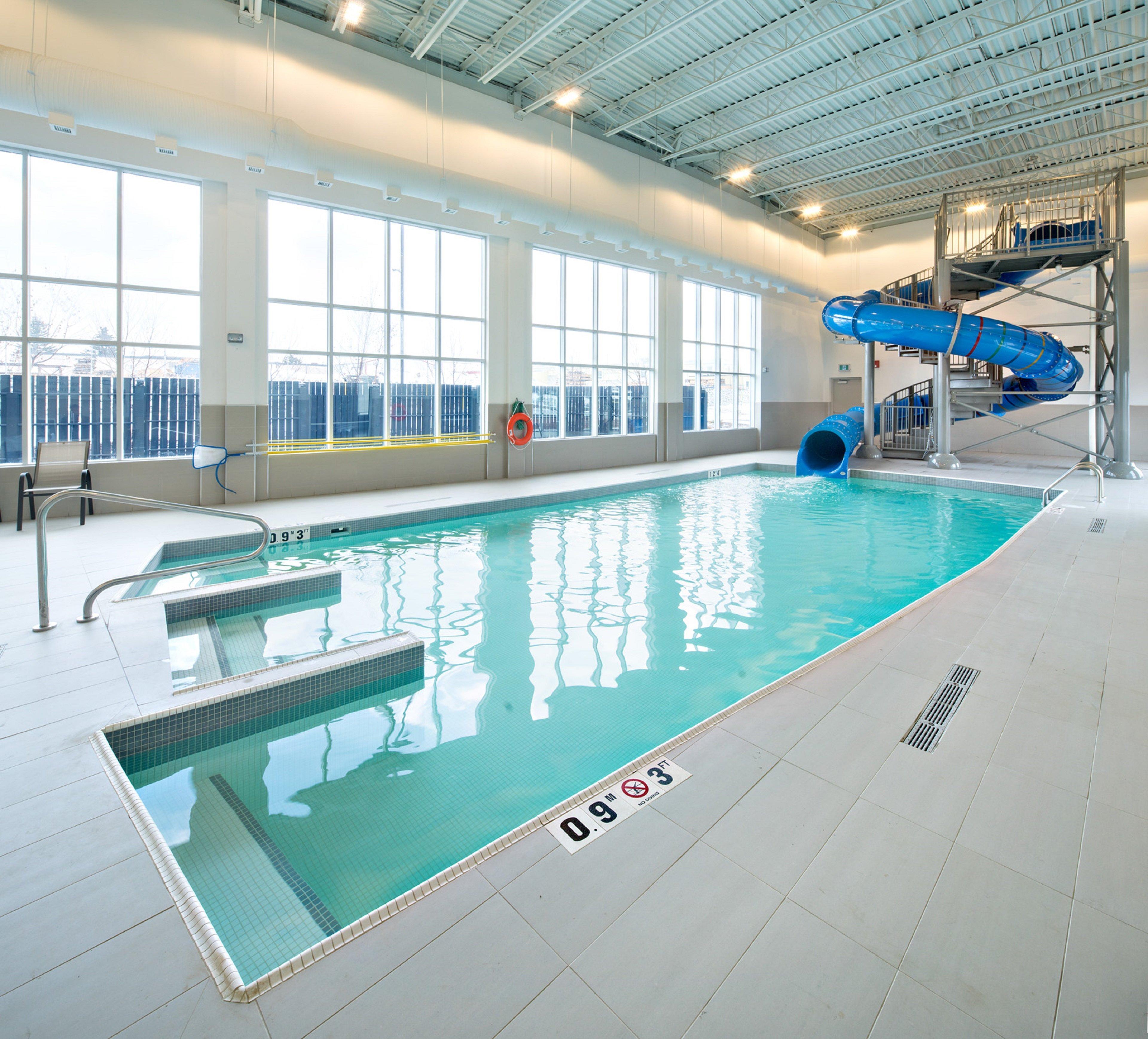 Holiday Inn Express - Red Deer North By Ihg Exteriör bild